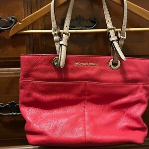Michael Kors Coral Leather Shoulder Bag